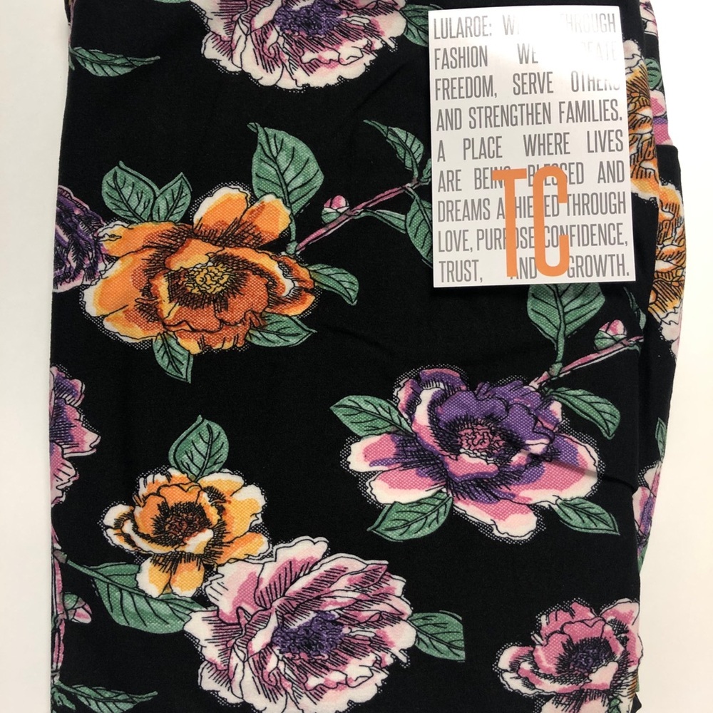 LuLaRoe Flowers Leggings- TC